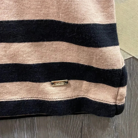 Tommy Hilfiger Striped Top Tan/Black Sz Medium - Picture 2 of 5